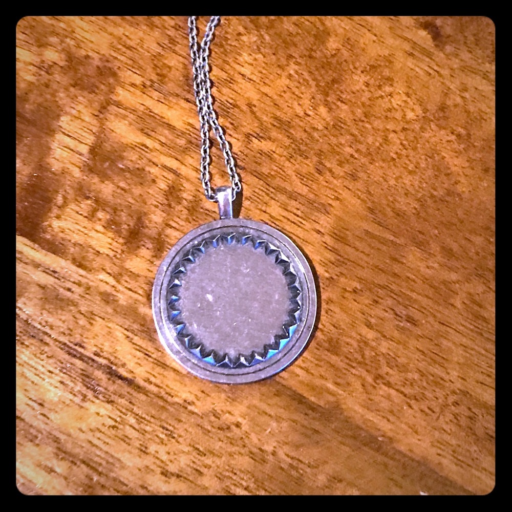 House of Harlow silver sunburst necklace